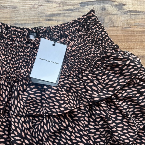 Who What Wear Womens Black & Pink Tiered Mini Skirt Size Large NWT - Picture 2 of 6